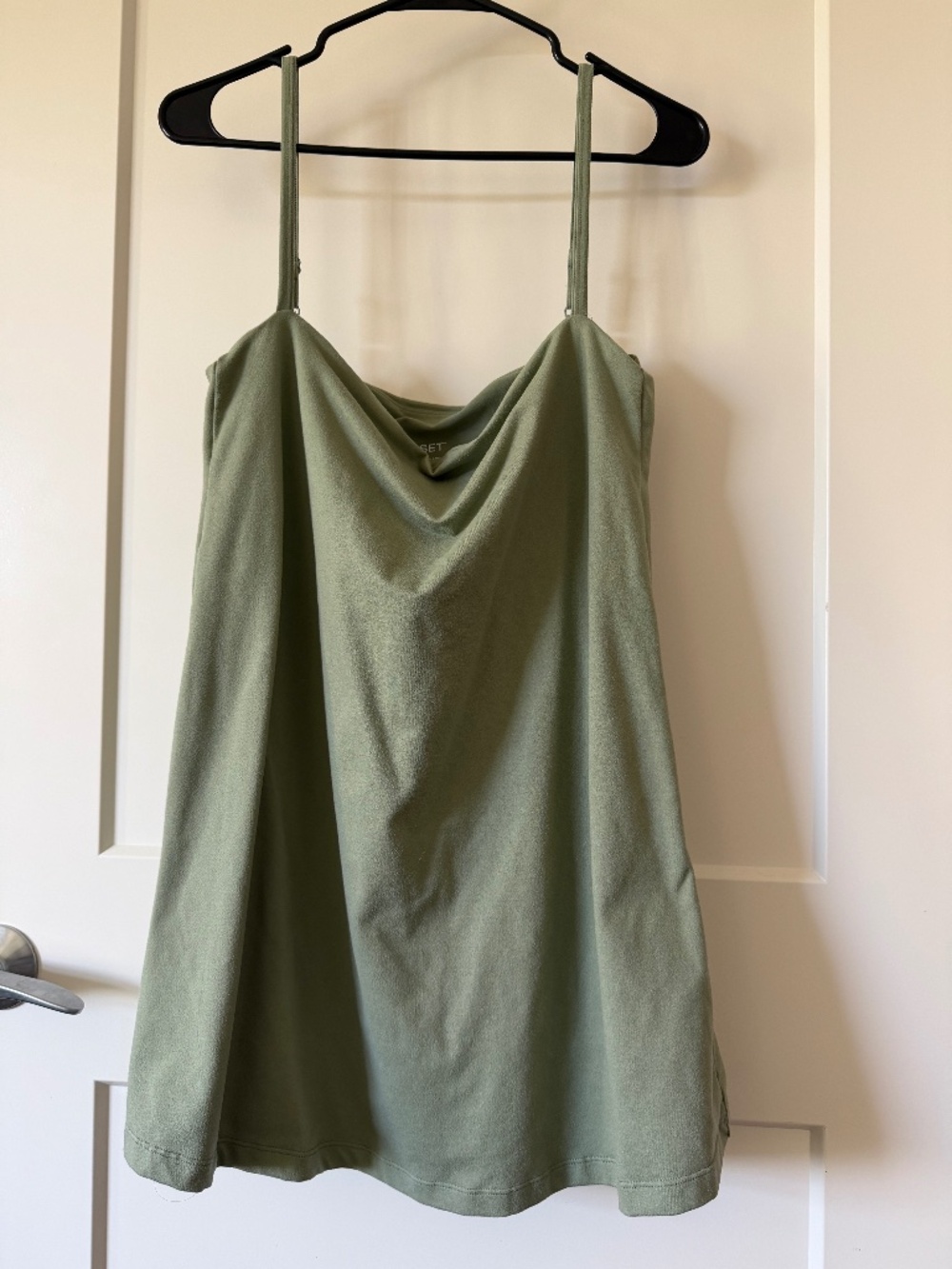 SET ACTIVE dress
